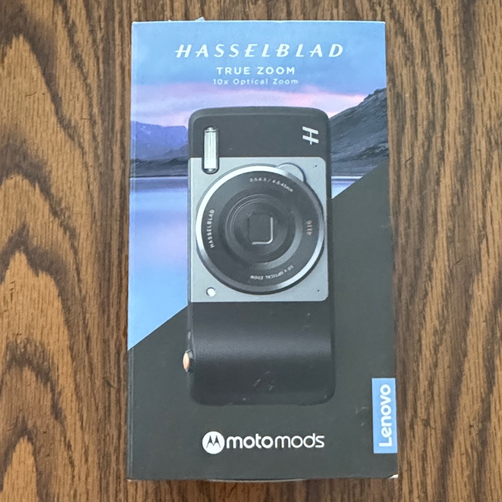 Lenovo Hasselblad True Zoom Camera - Black
